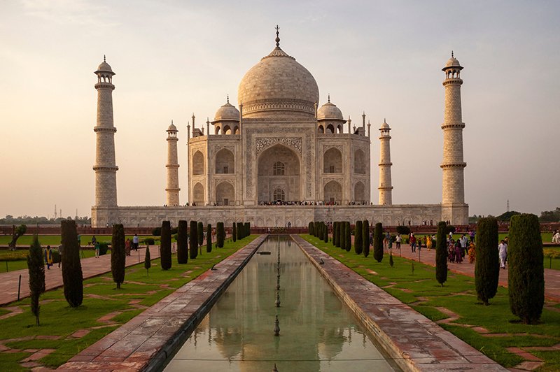 Gwalior to Agra outstation taxi tour